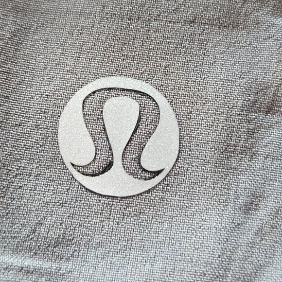 Lululemon Run Short 4" - 6 Grey/Toothpaste - Picture 3 of 4